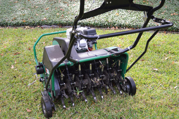 Signs you should aerate your lawn brought to you by Presto-X 
